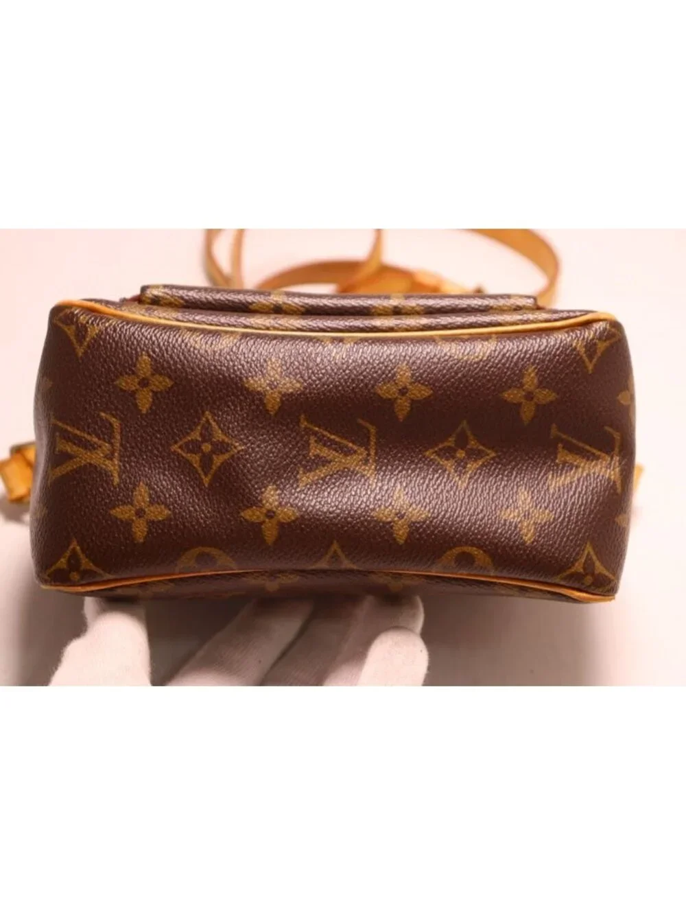 Louis Vuitton Viva-Cite PM Monogram Shoulder Bag